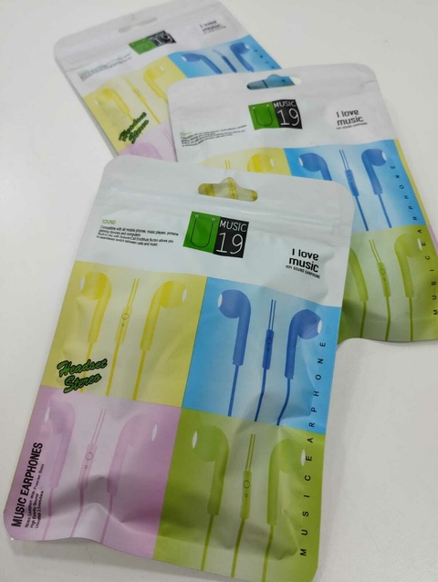 AURICULARES U19 CON MANOS LIBRES EN BOLSA__BULTO X 1000